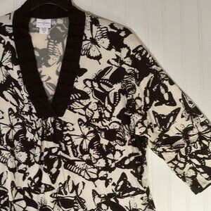Jaclyn Smith, Black  White Butterfly V-neck Top, 2X